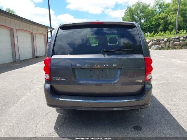 2018 DODGE GRAND CARAVAN SE 16