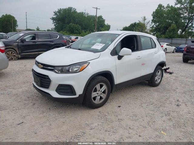 2017 CHEVROLET TRAX LS 2