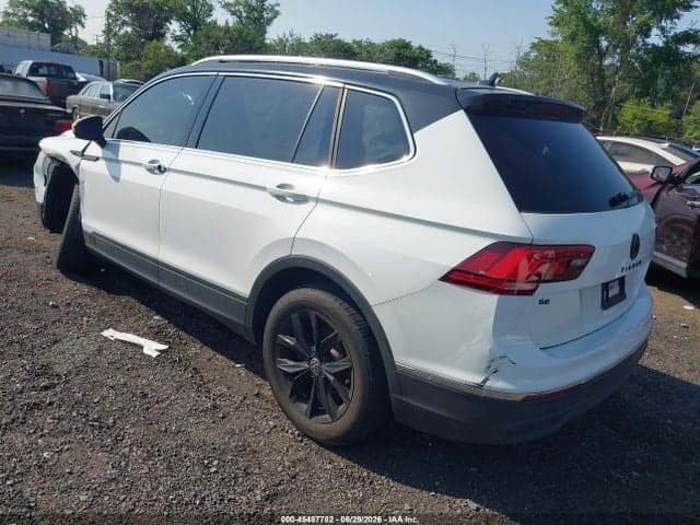 2024 VOLKSWAGEN TIGUAN 2.0T SE/2.0T WOLFSBURG EDITION 3