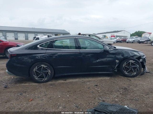 2024 HYUNDAI SONATA SEL 13