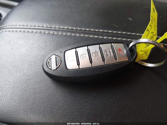 2022 NISSAN SENTRA SV XTRONIC CVT 11