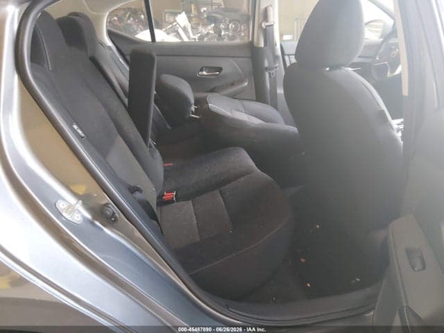 2022 NISSAN SENTRA SV XTRONIC CVT 8