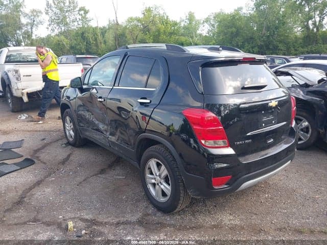 2019 CHEVROLET TRAX LT 3
