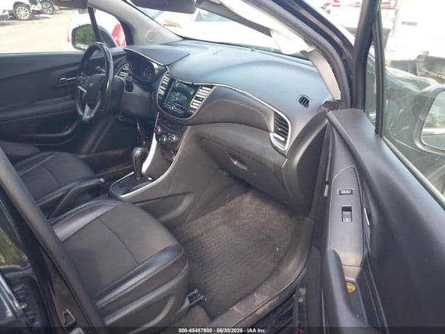 2019 CHEVROLET TRAX LT 5