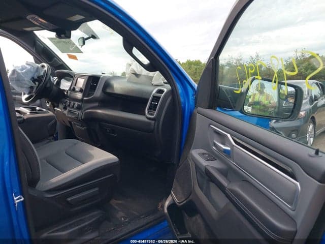 2022 RAM 1500 BIG HORN 4X4 6'4 BOX 5