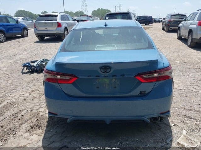 2024 TOYOTA CAMRY SE 17