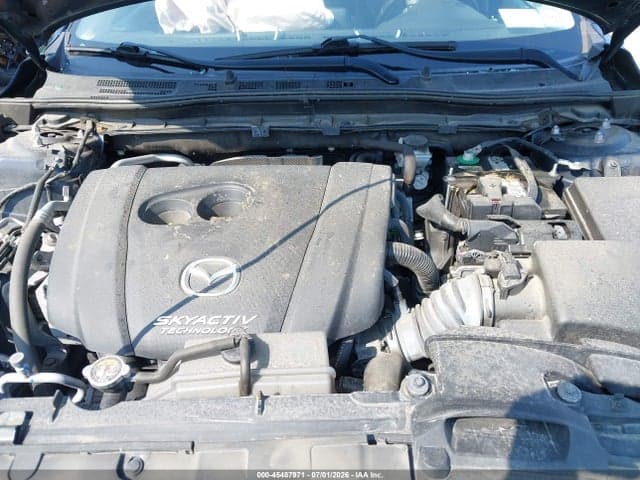 2018 MAZDA MAZDA3 TOURING 10