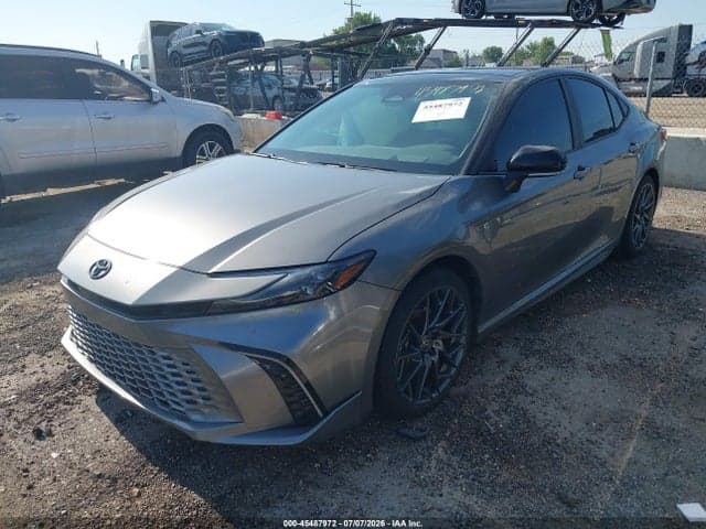 2025 TOYOTA CAMRY XSE 2