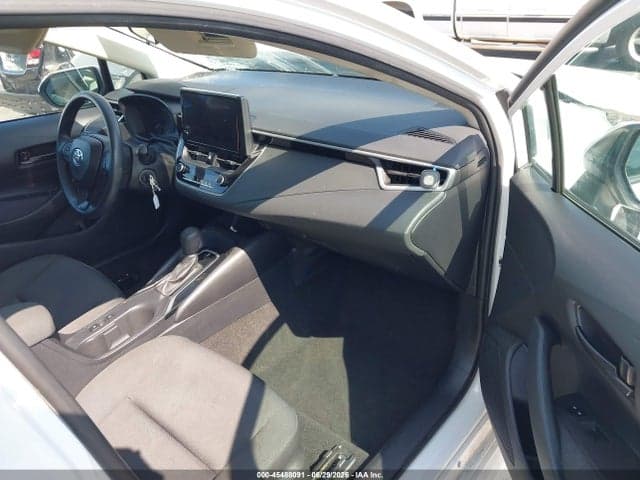 2023 TOYOTA COROLLA LE 5