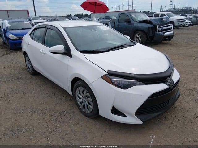 2017 TOYOTA COROLLA LE - 1