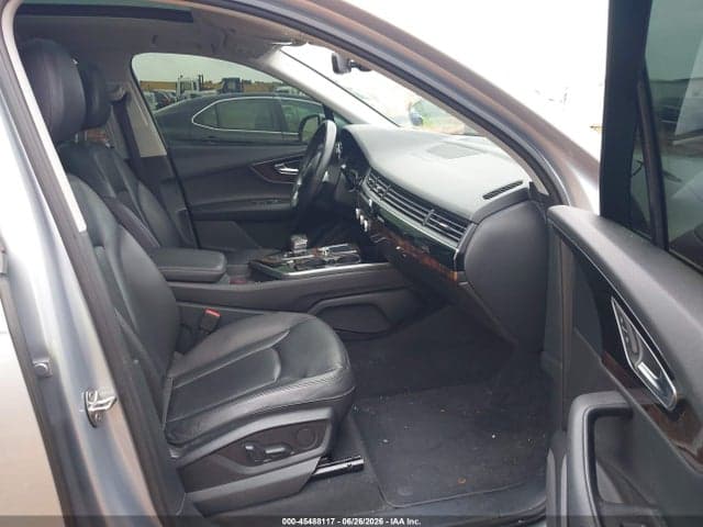 2017 AUDI Q7 3.0T PREMIUM 5