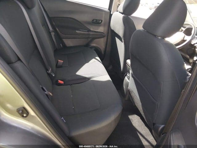 2024 NISSAN KICKS S XTRONIC CVT 8