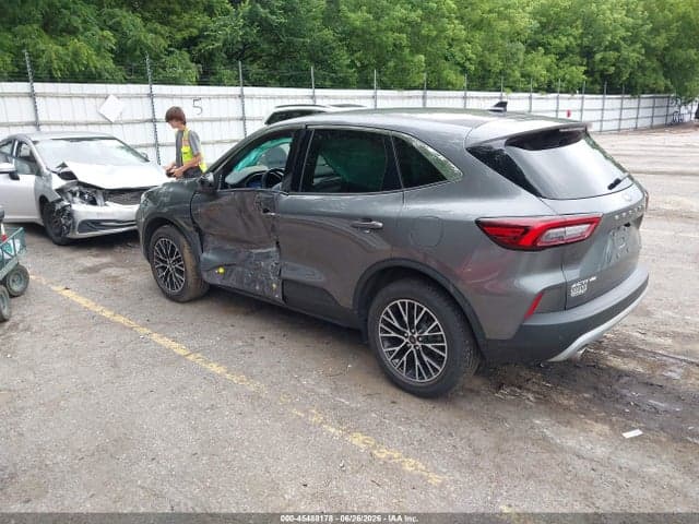 2023 FORD ESCAPE ACTIVE 3