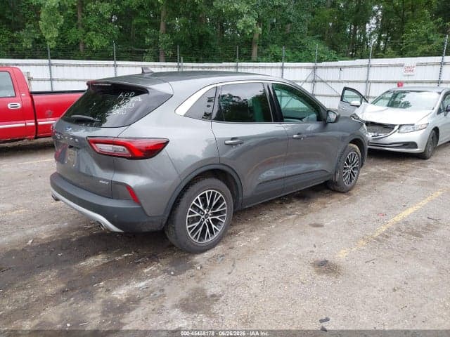 2023 FORD ESCAPE ACTIVE 4