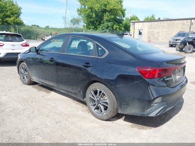 2022 KIA FORTE LXS 3