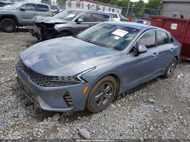2022 KIA K5 LXS 2