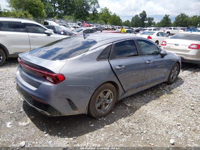 2022 KIA K5 LXS 4