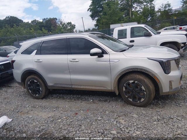 2026 KIA SORENTO S 13