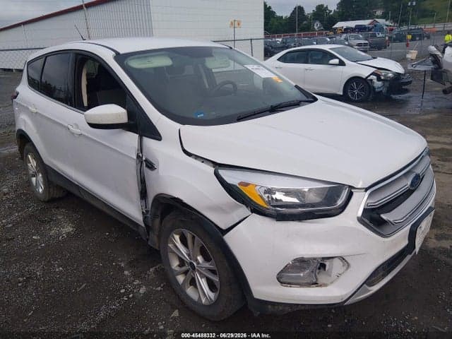 2019 FORD ESCAPE SE 1