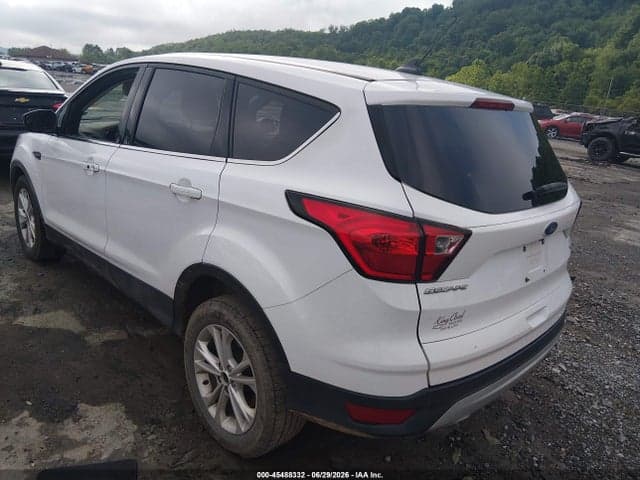 2019 FORD ESCAPE SE 3