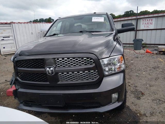 2018 RAM 1500 EXPRESS 4X4 5'7 BOX 13