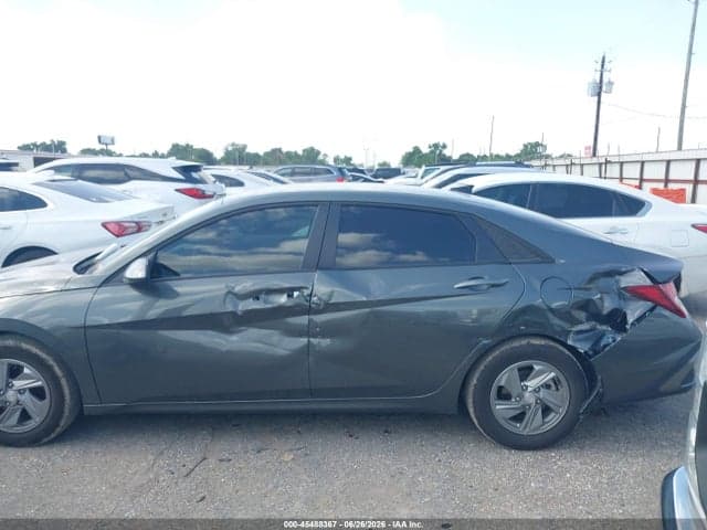 2026 HYUNDAI ELANTRA SE 14