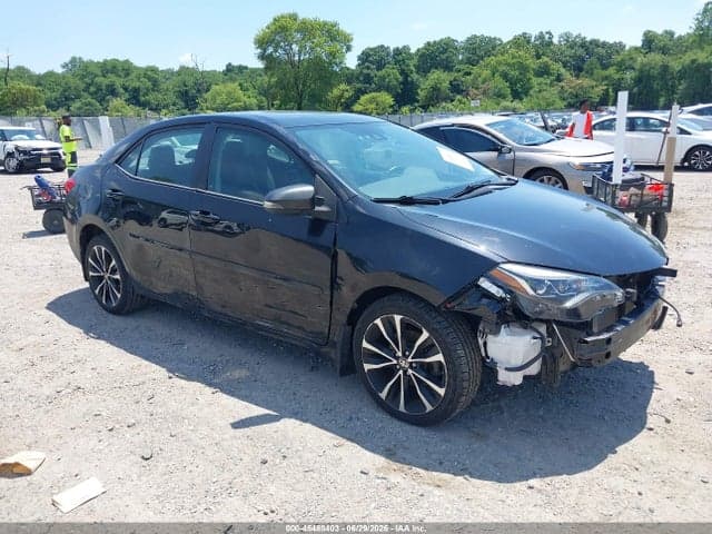 2017 TOYOTA COROLLA SE 1