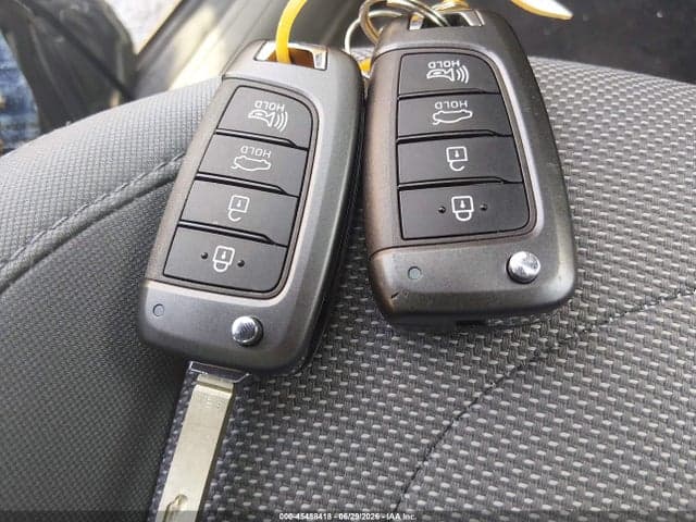 2021 HYUNDAI ELANTRA SE 11