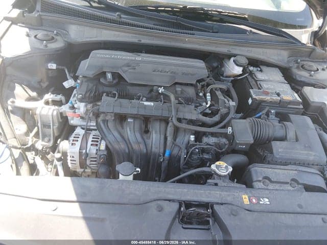 2021 HYUNDAI ELANTRA SE 10
