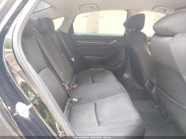 2018 HONDA ACCORD LX 8