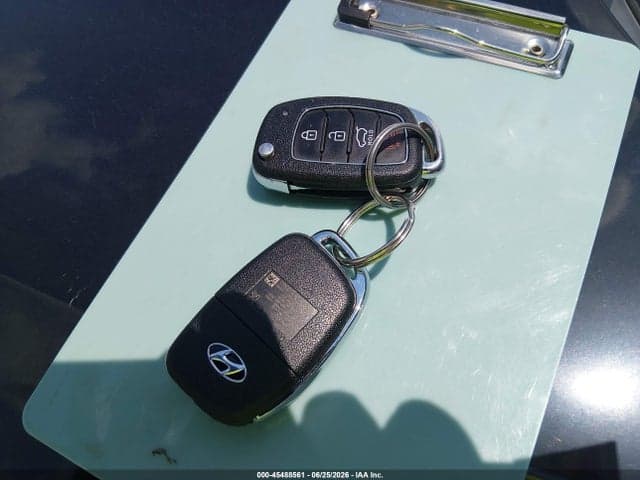 2018 HYUNDAI TUCSON SE 11