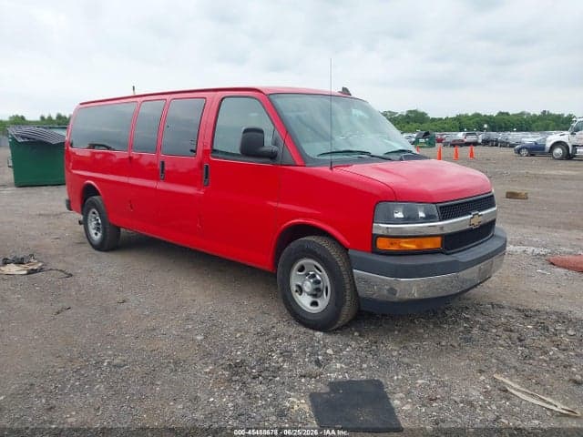 2017 CHEVROLET EXPRESS 3500 LT - 1