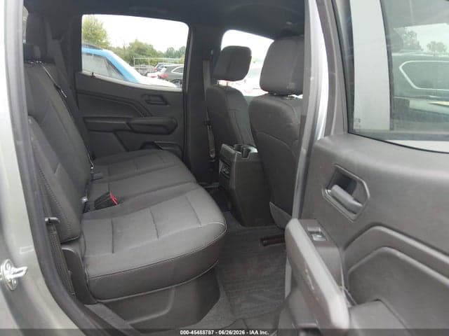 2025 CHEVROLET COLORADO 4WD WT 8