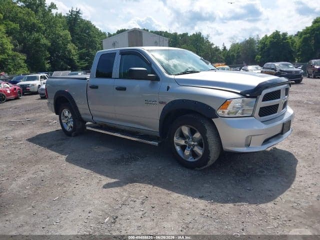 2018 RAM 1500 EXPRESS 4X4 6'4 BOX 1