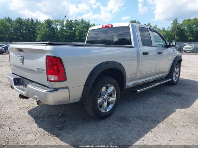 2018 RAM 1500 EXPRESS 4X4 6'4 BOX 4