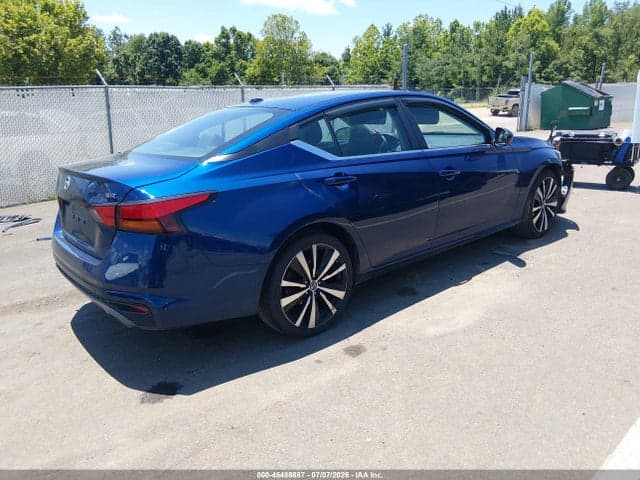 2019 NISSAN ALTIMA 2.5 SR 4