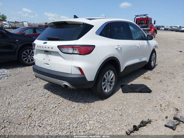 2021 FORD ESCAPE SE 4