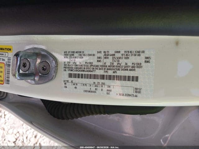 2021 FORD ESCAPE SE 9