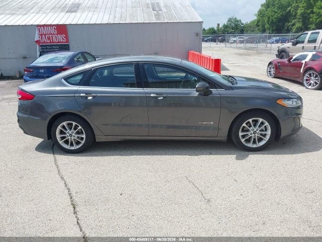 2019 FORD FUSION HYBRID SE 16