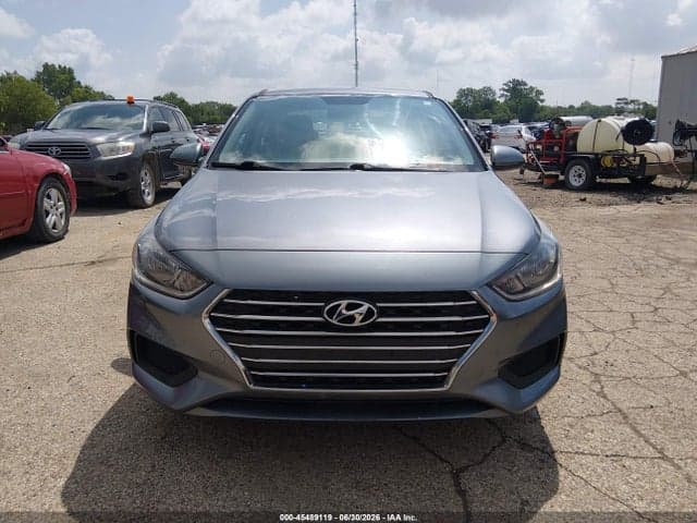 2020 HYUNDAI ACCENT SE 13