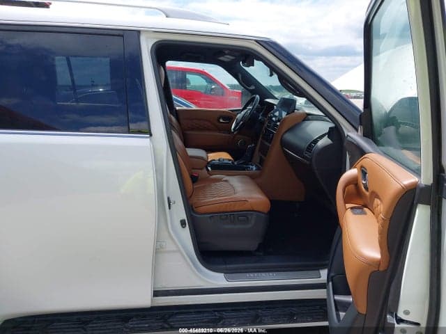 2023 INFINITI QX80 SENSORY AWD 5