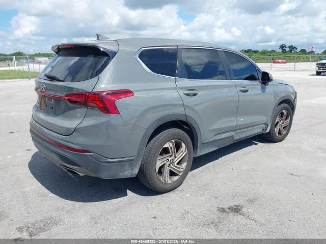 2021 HYUNDAI SANTA FE SE 4