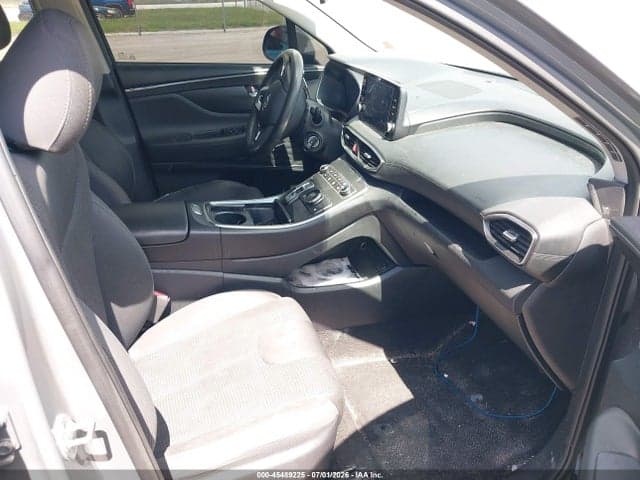 2021 HYUNDAI SANTA FE SE 5