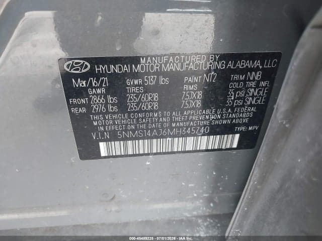 2021 HYUNDAI SANTA FE SE 9
