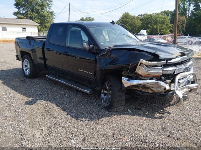 2017 CHEVROLET SILVERADO 1500 LT 1