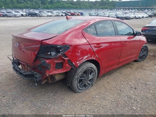 2020 HYUNDAI ELANTRA SEL 4