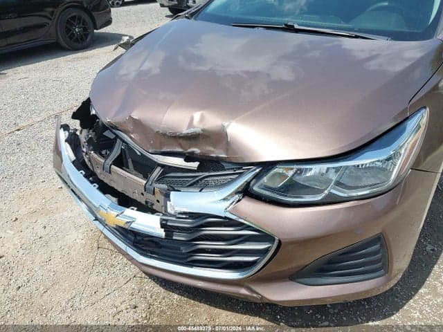 2019 CHEVROLET CRUZE LS 17
