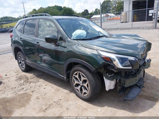 2022 SUBARU FORESTER PREMIUM - 1