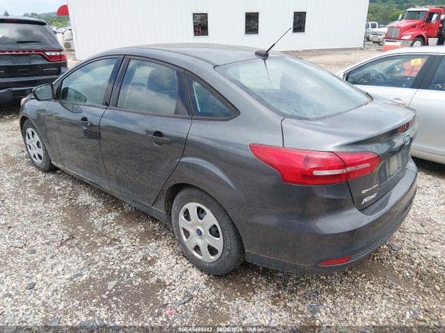 2016 FORD FOCUS S 3