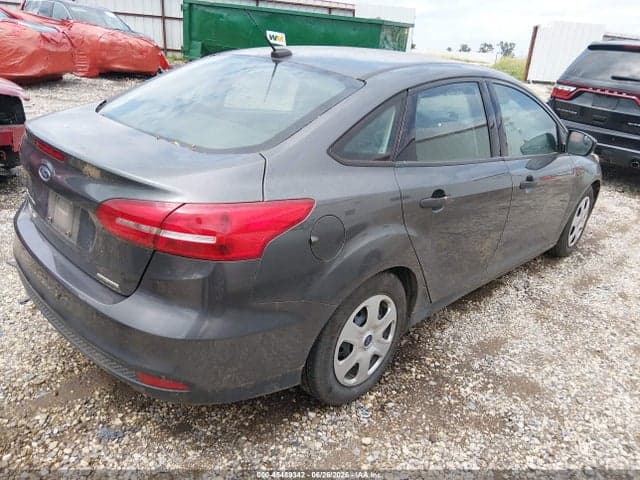 2016 FORD FOCUS S 4